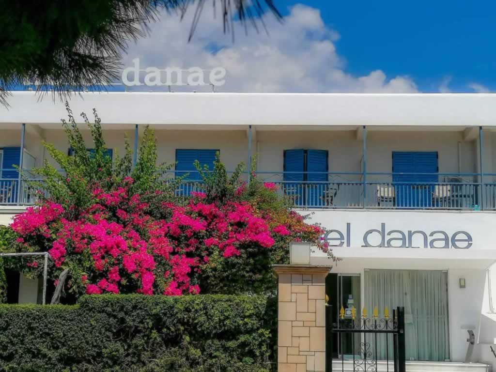 Danae hotel Aegina Greece