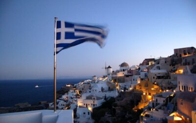 Exploring Greece Through Instagram: 14 Must-Read Blogs Before You Go