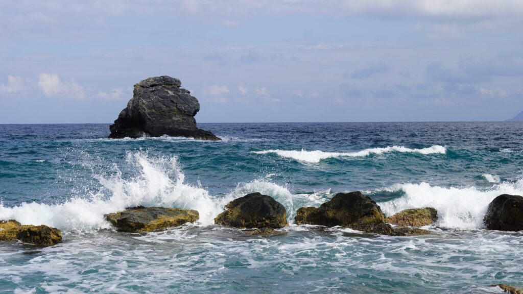 waves rocks skopelos